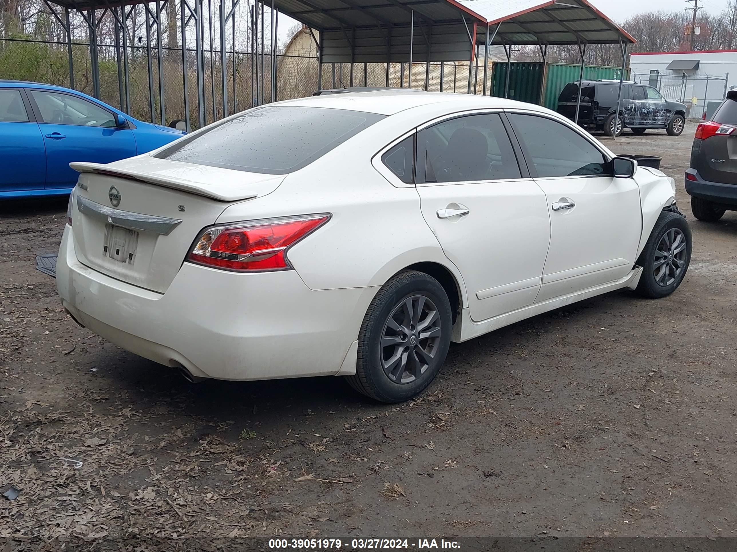 Photo 3 VIN: 1N4AL3AP9FC440210 - NISSAN ALTIMA 