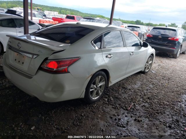 Photo 3 VIN: 1N4AL3AP9FC588664 - NISSAN ALTIMA 