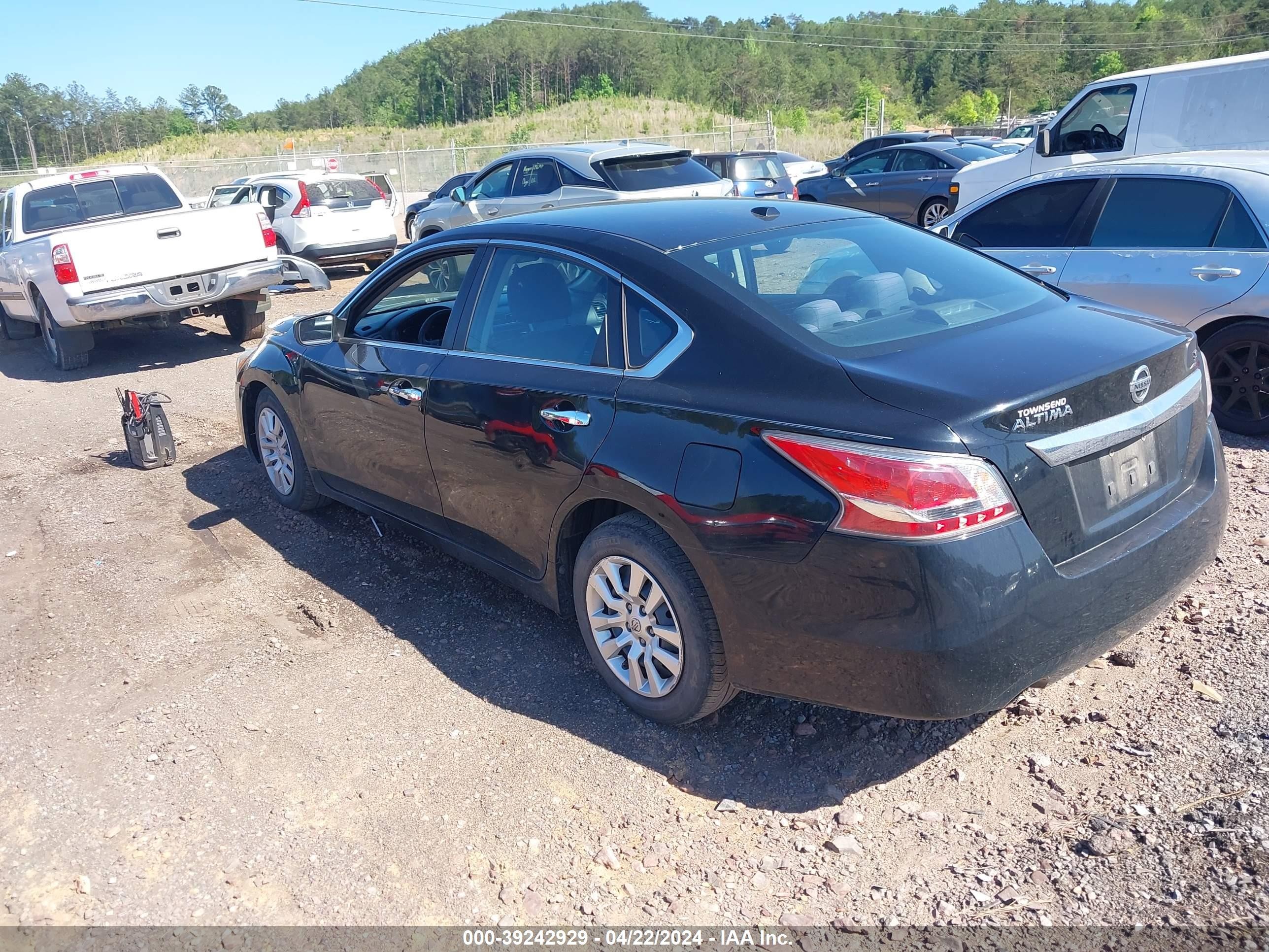 Photo 2 VIN: 1N4AL3AP9FN333582 - NISSAN ALTIMA 