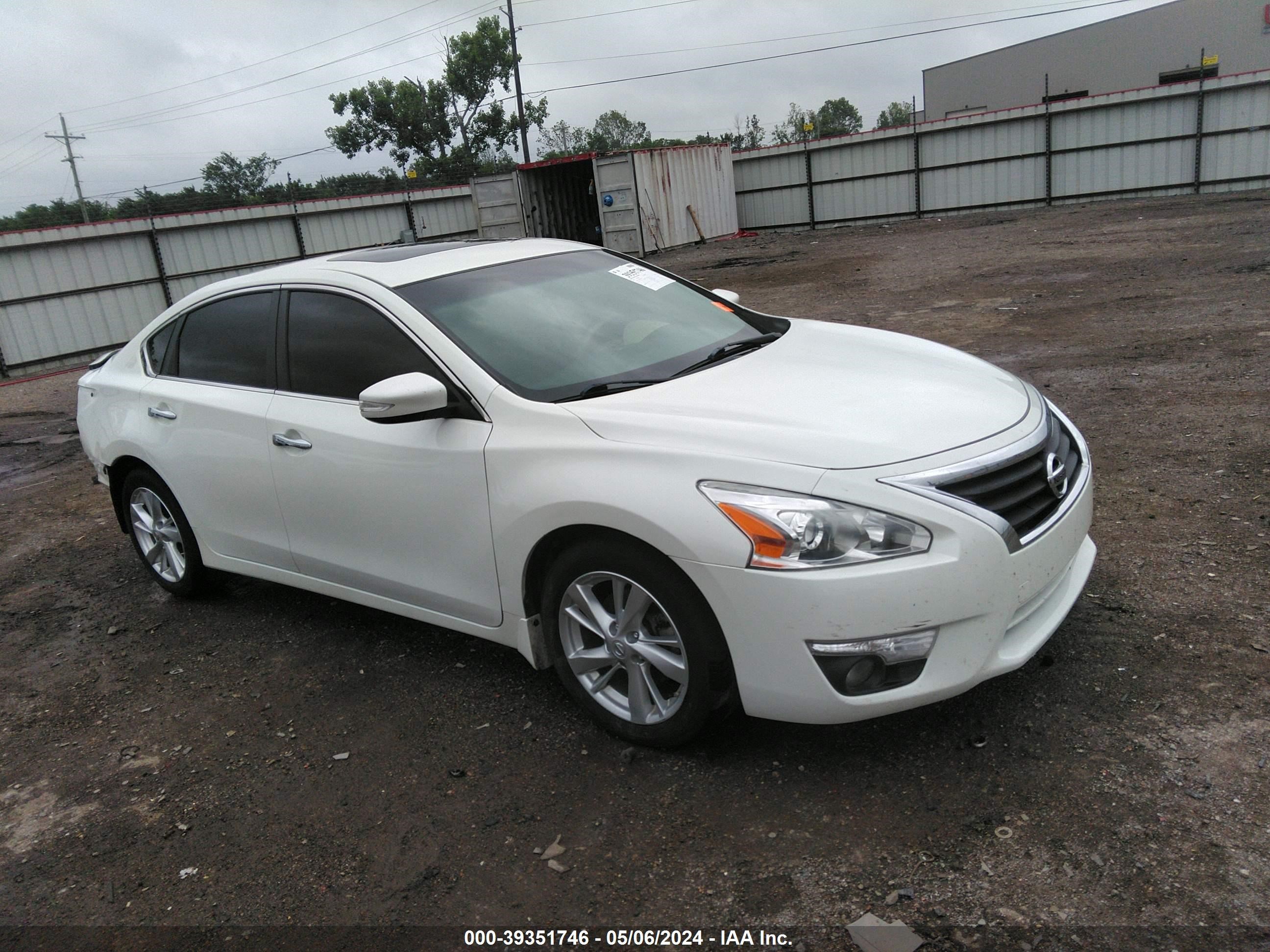 Photo 0 VIN: 1N4AL3AP9FN349457 - NISSAN ALTIMA 