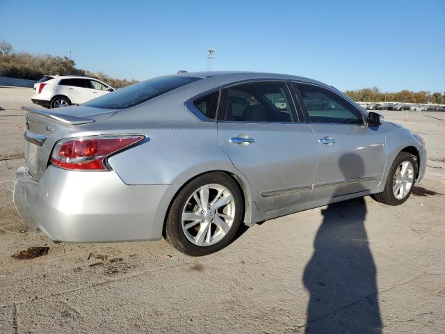 Photo 2 VIN: 1N4AL3AP9FN869349 - NISSAN ALTIMA 