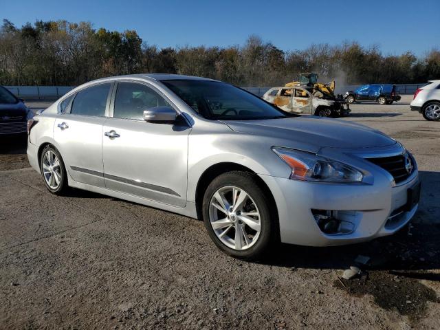 Photo 3 VIN: 1N4AL3AP9FN869349 - NISSAN ALTIMA 