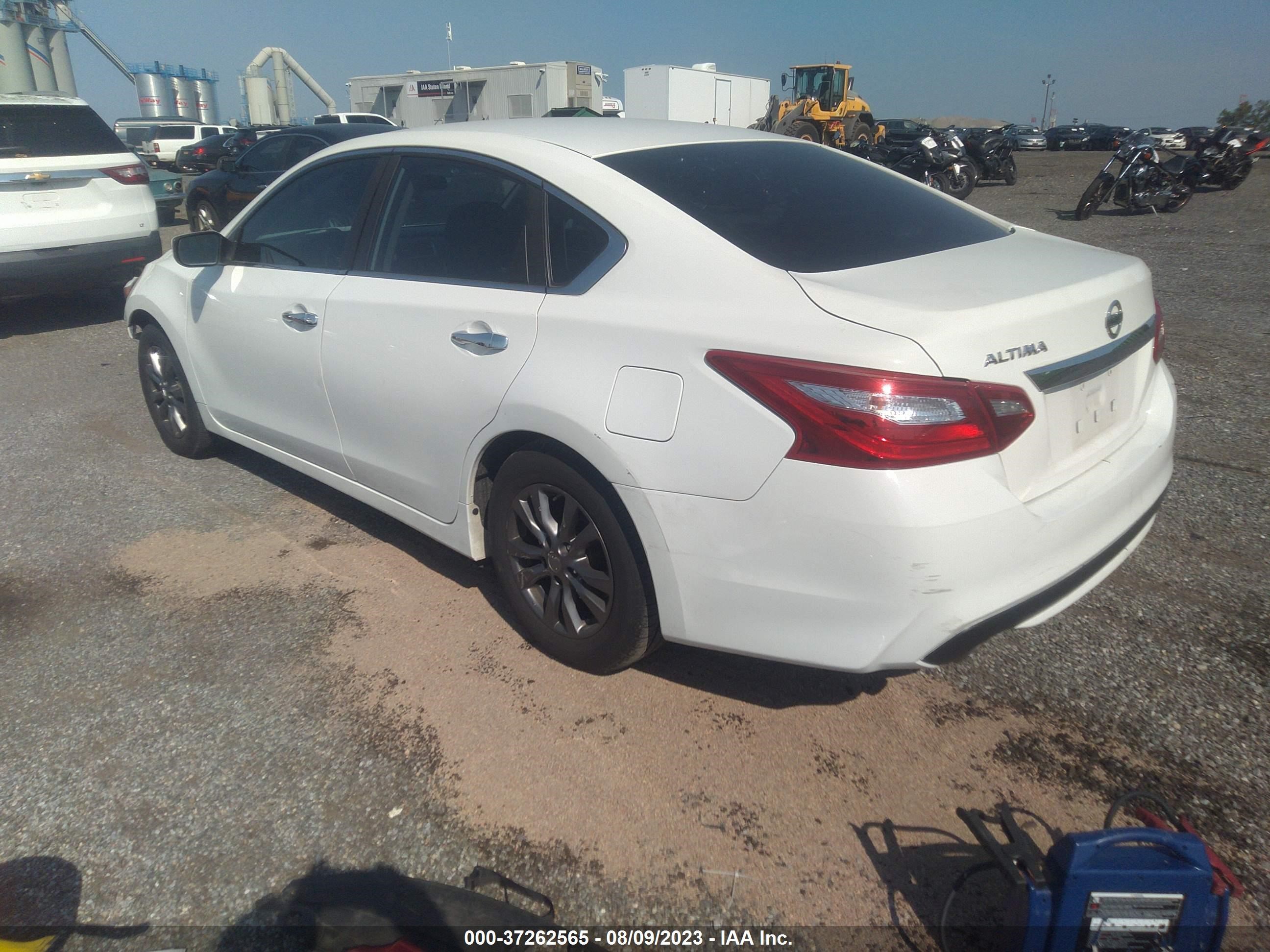 Photo 2 VIN: 1N4AL3AP9GN313592 - NISSAN ALTIMA 