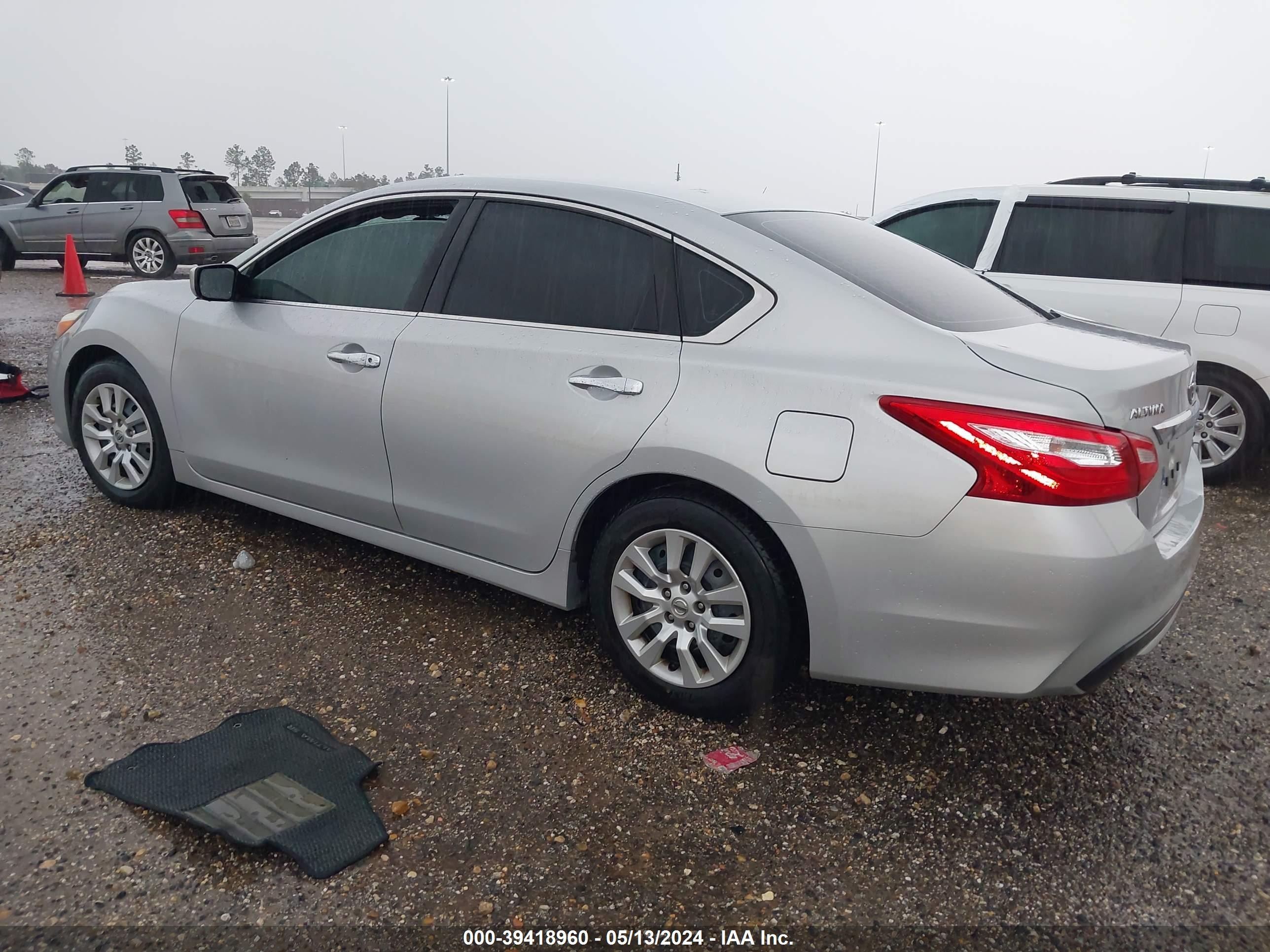 Photo 2 VIN: 1N4AL3AP9GN315987 - NISSAN ALTIMA 