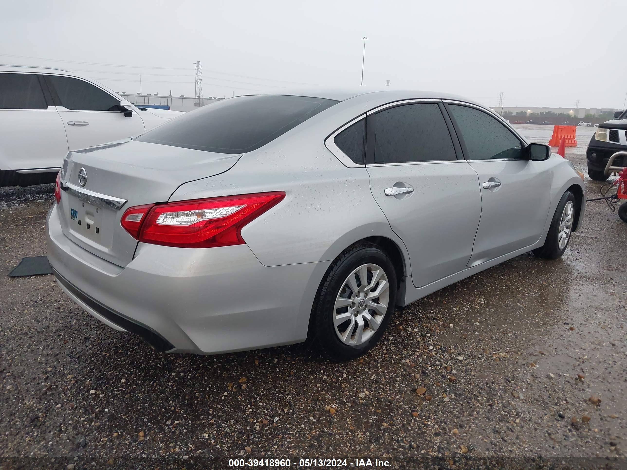 Photo 3 VIN: 1N4AL3AP9GN315987 - NISSAN ALTIMA 