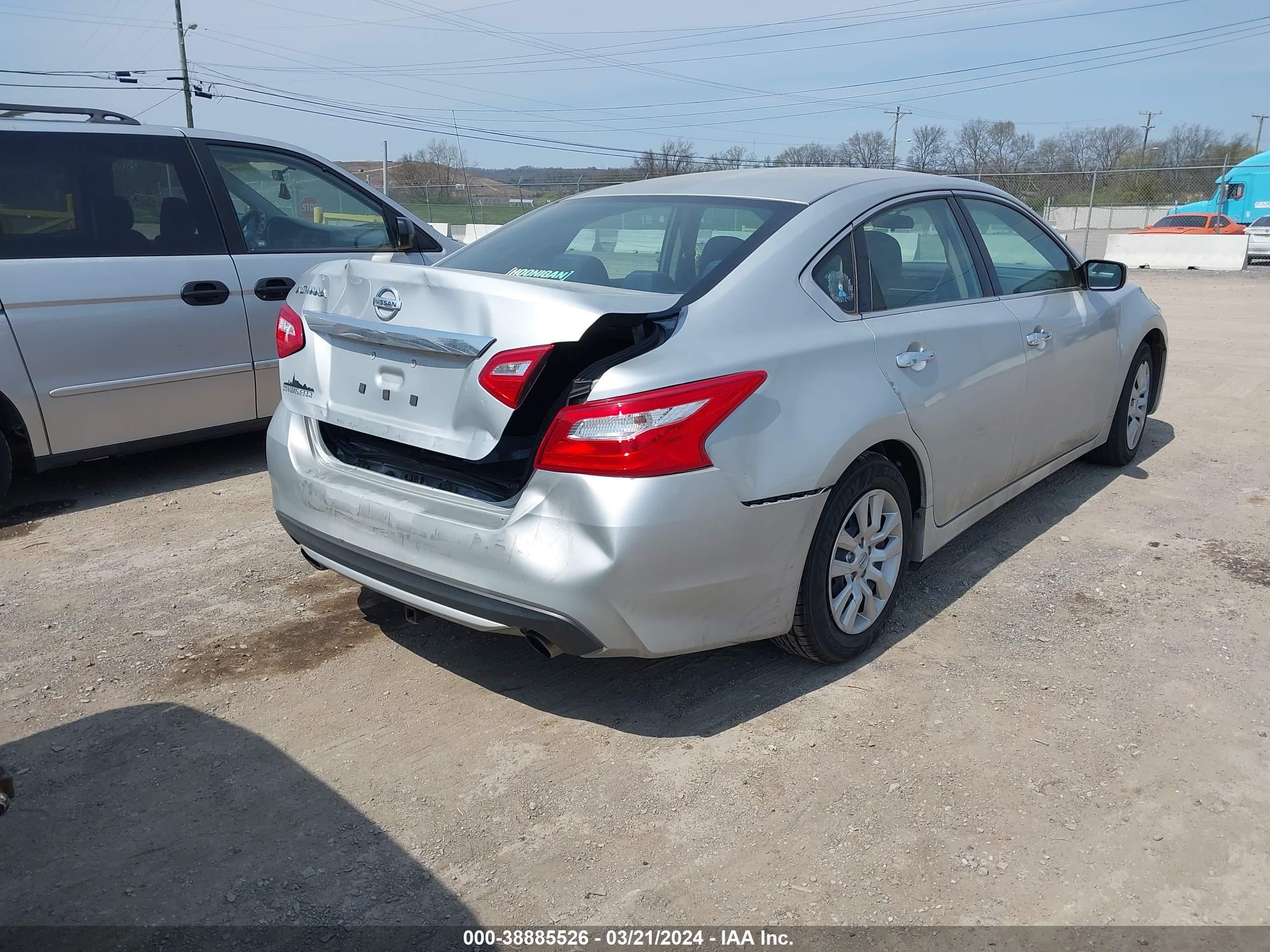 Photo 3 VIN: 1N4AL3AP9GN329047 - NISSAN ALTIMA 