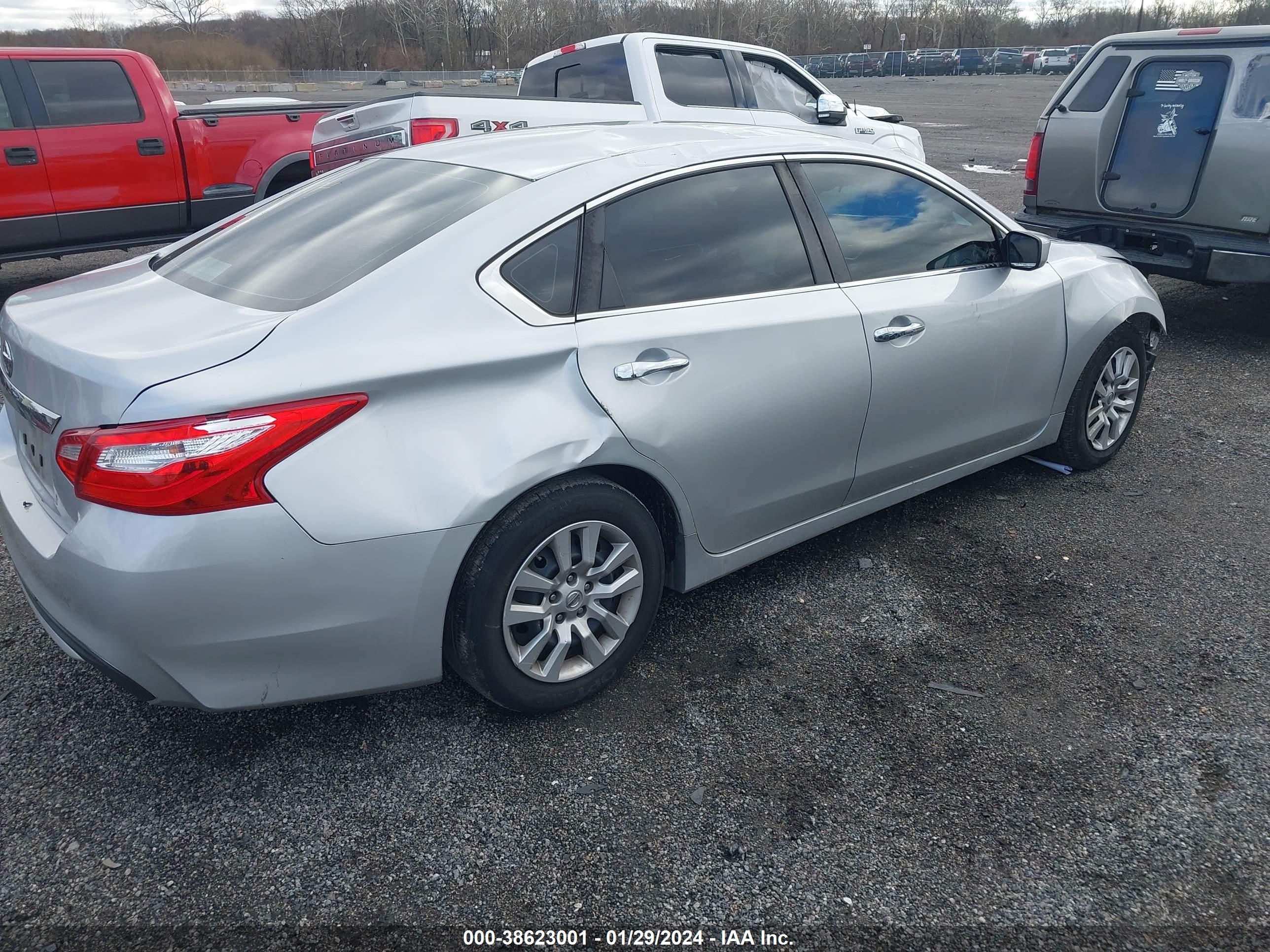 Photo 3 VIN: 1N4AL3AP9GN372111 - NISSAN ALTIMA 