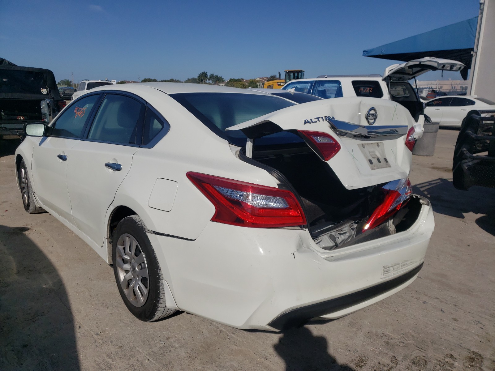 Photo 2 VIN: 1N4AL3AP9HC143232 - NISSAN ALTIMA 2.5 