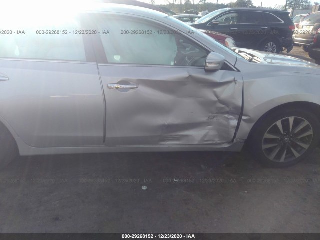 Photo 5 VIN: 1N4AL3AP9HC203011 - NISSAN ALTIMA 