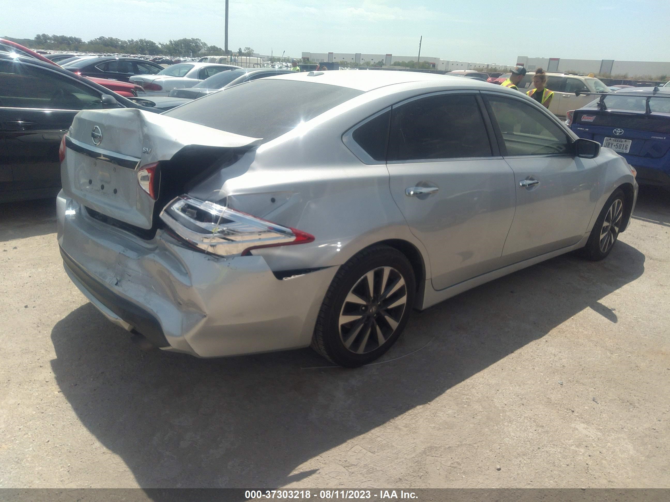 Photo 3 VIN: 1N4AL3AP9HC230693 - NISSAN ALTIMA 