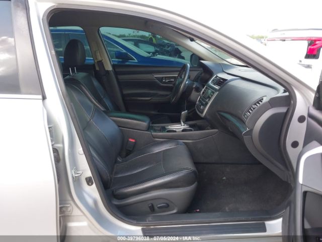 Photo 4 VIN: 1N4AL3AP9HC237322 - NISSAN ALTIMA 