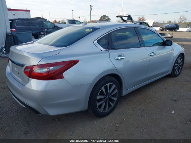 Photo 3 VIN: 1N4AL3AP9HC249406 - NISSAN ALTIMA 