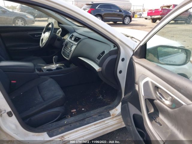 Photo 4 VIN: 1N4AL3AP9HN338221 - NISSAN ALTIMA 