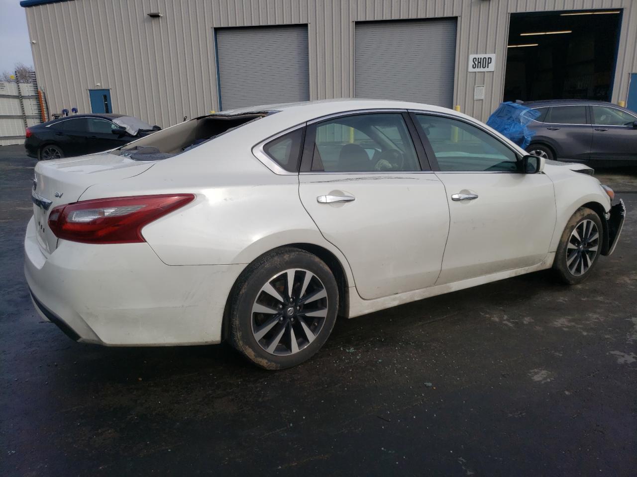 Photo 2 VIN: 1N4AL3AP9JC112729 - NISSAN ALTIMA 