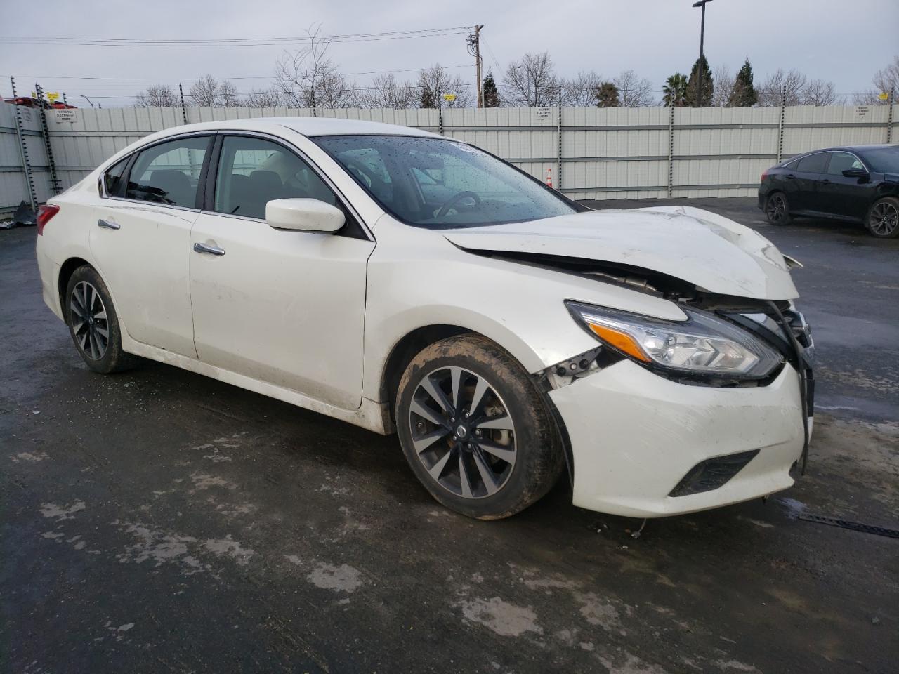 Photo 3 VIN: 1N4AL3AP9JC112729 - NISSAN ALTIMA 