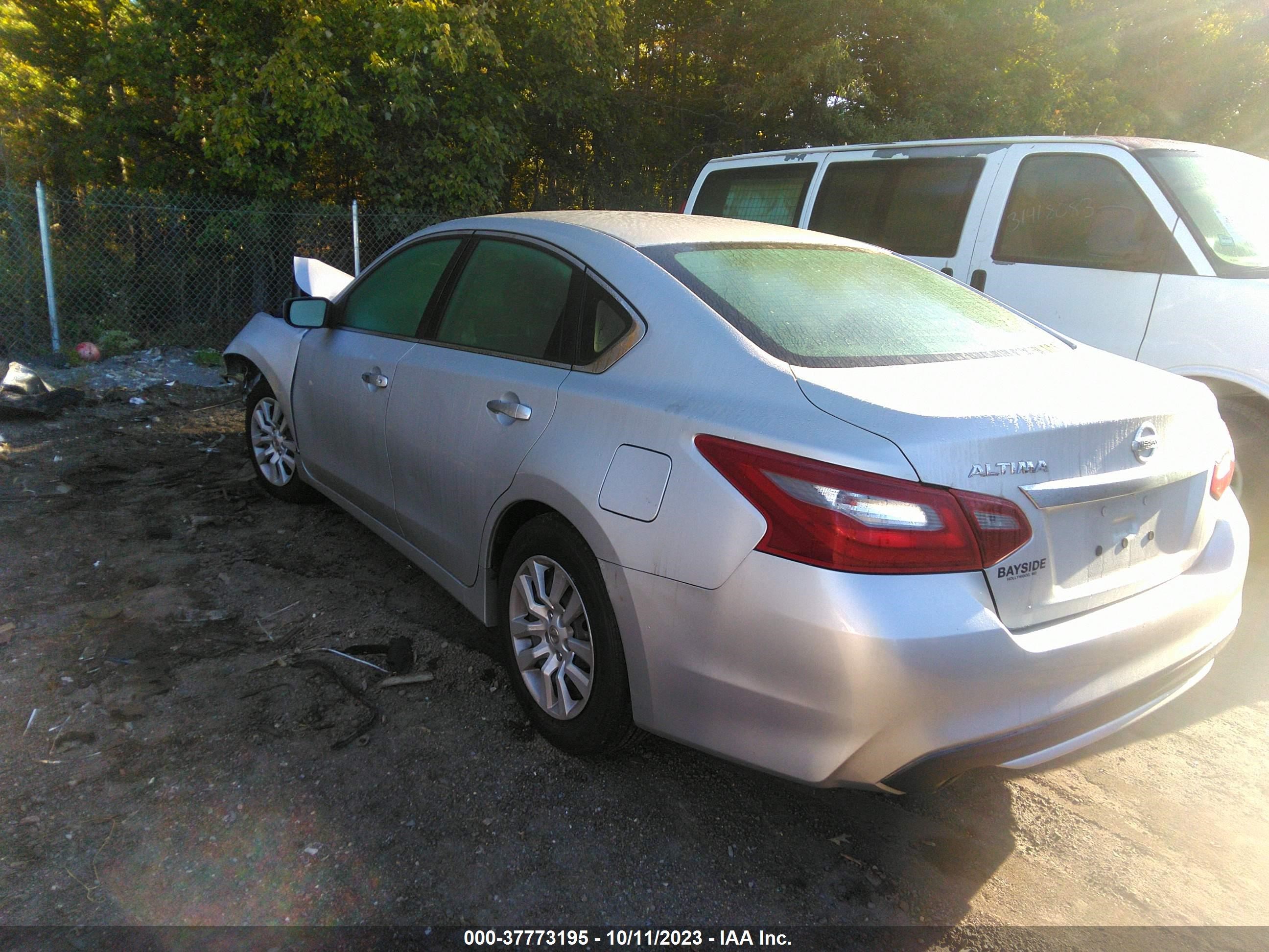 Photo 2 VIN: 1N4AL3AP9JC120622 - NISSAN ALTIMA 