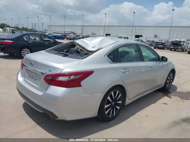 Photo 3 VIN: 1N4AL3AP9JC130261 - NISSAN ALTIMA 