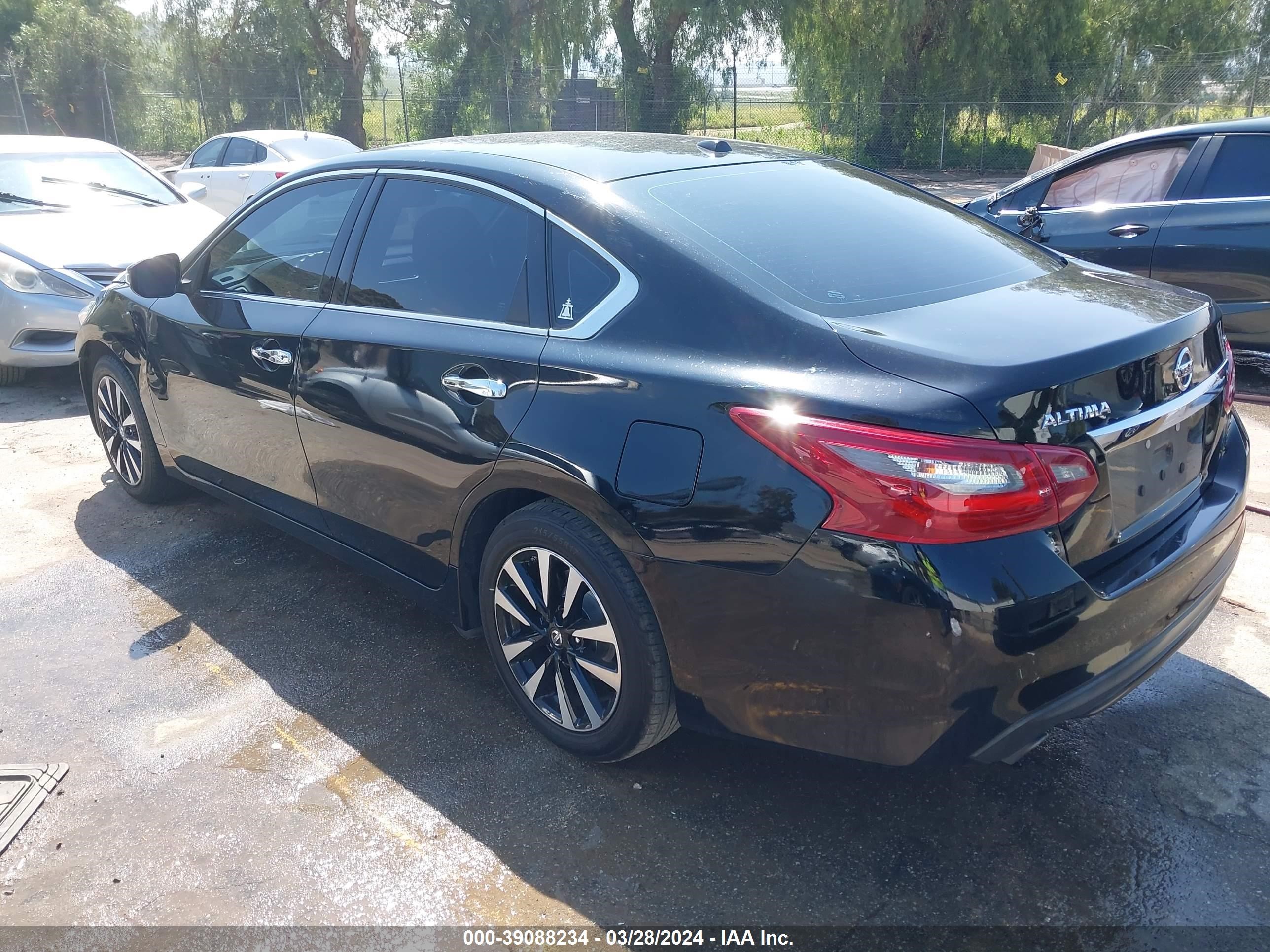 Photo 2 VIN: 1N4AL3AP9JC149036 - NISSAN ALTIMA 