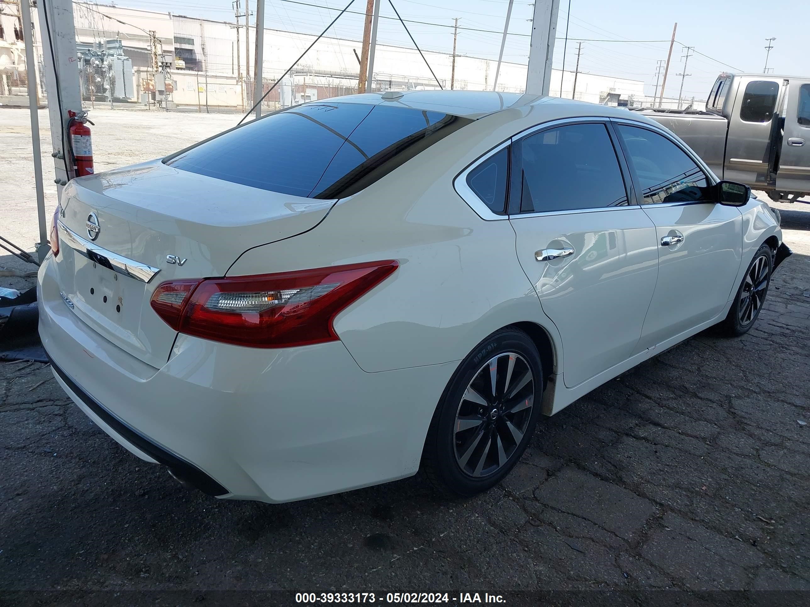 Photo 3 VIN: 1N4AL3AP9JC262615 - NISSAN ALTIMA 