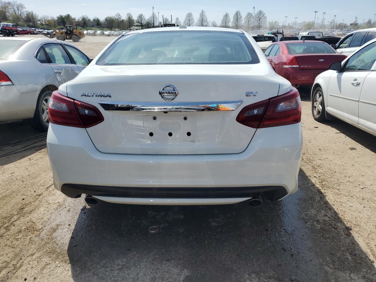 Photo 5 VIN: 1N4AL3AP9JC271556 - NISSAN ALTIMA 