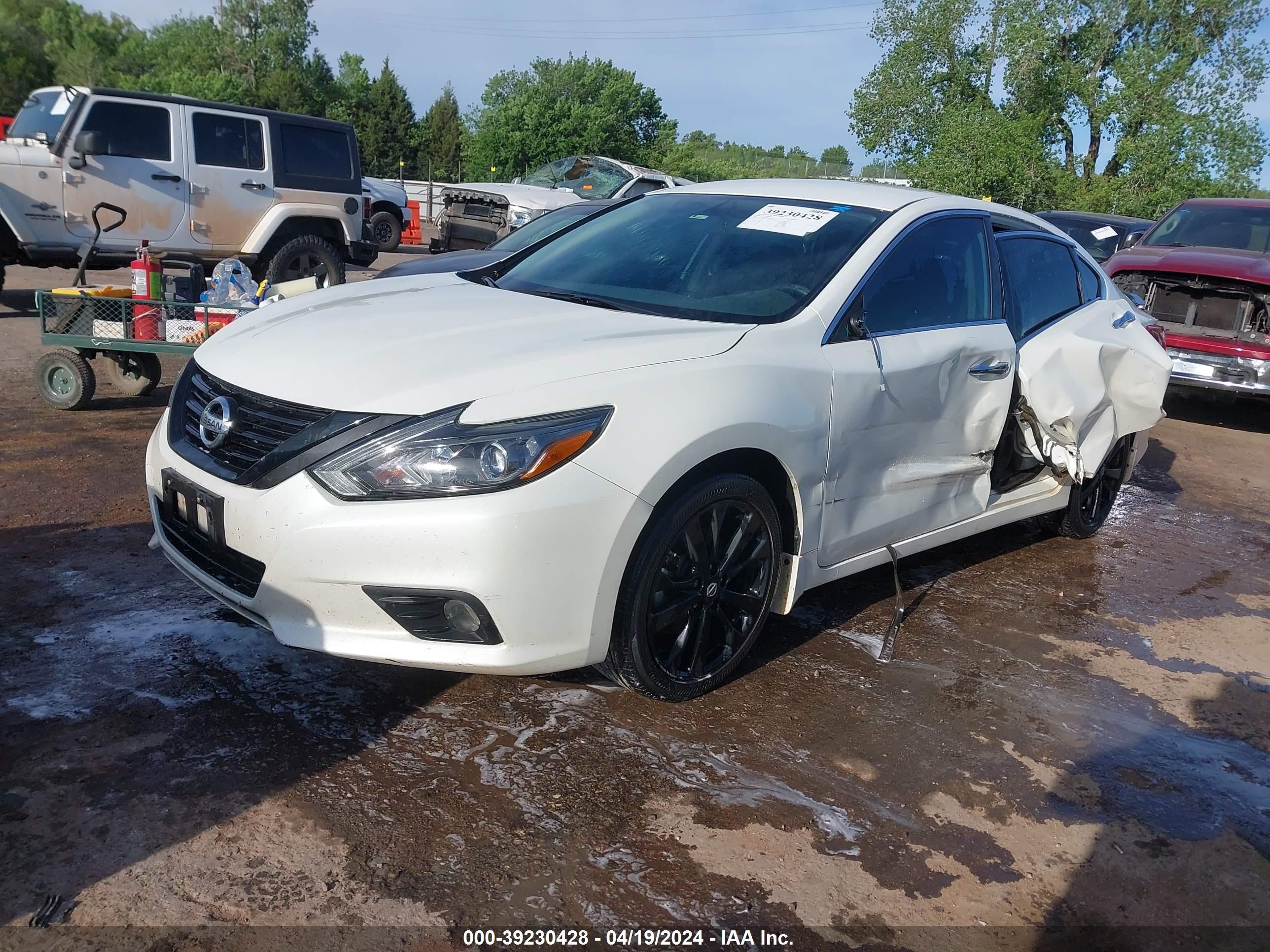 Photo 1 VIN: 1N4AL3AP9JC476956 - NISSAN ALTIMA 