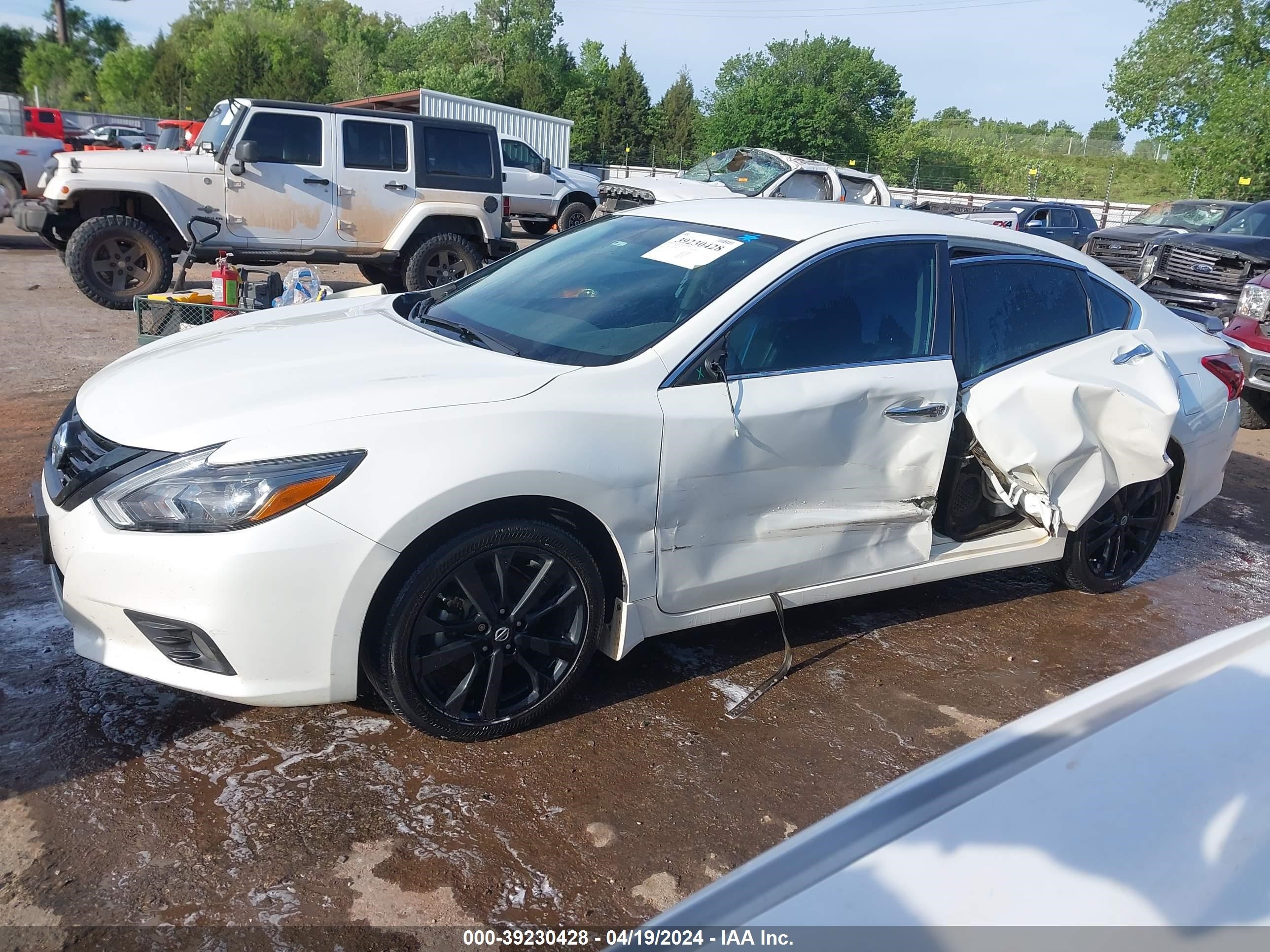 Photo 13 VIN: 1N4AL3AP9JC476956 - NISSAN ALTIMA 