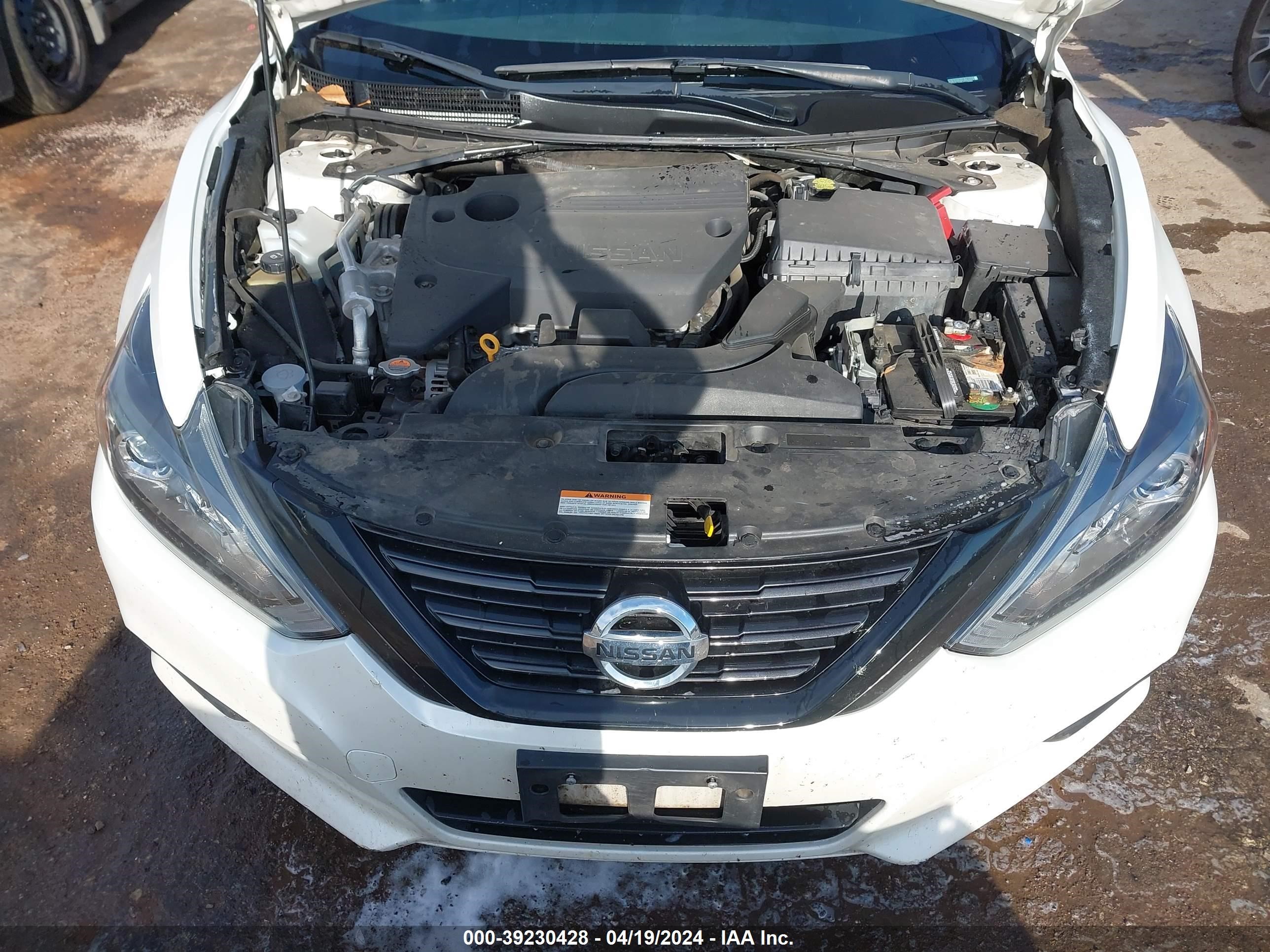 Photo 9 VIN: 1N4AL3AP9JC476956 - NISSAN ALTIMA 