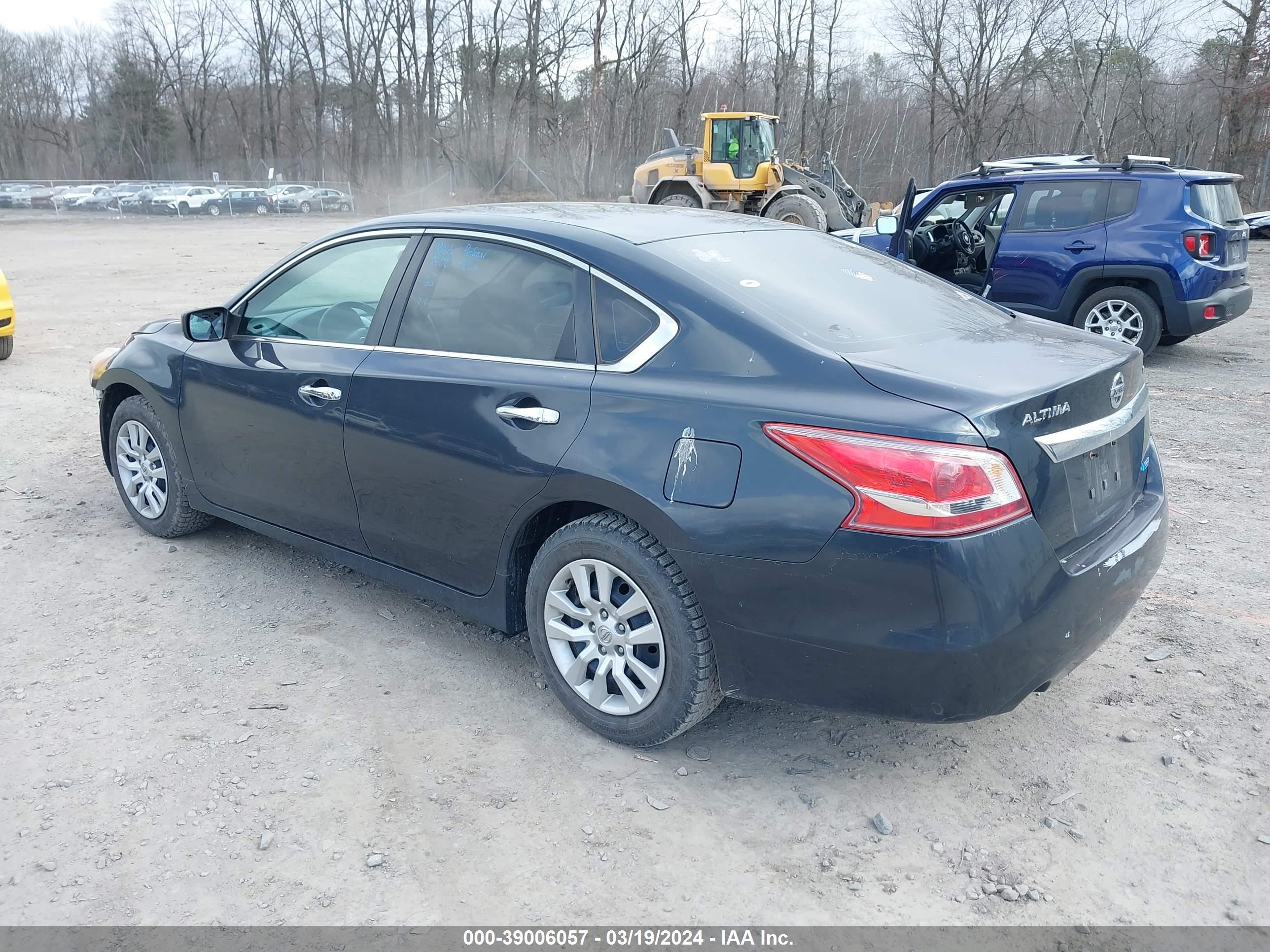 Photo 2 VIN: 1N4AL3APXDC151687 - NISSAN ALTIMA 