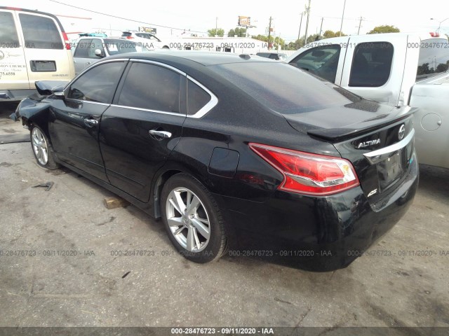 Photo 2 VIN: 1N4AL3APXDN446597 - NISSAN ALTIMA 