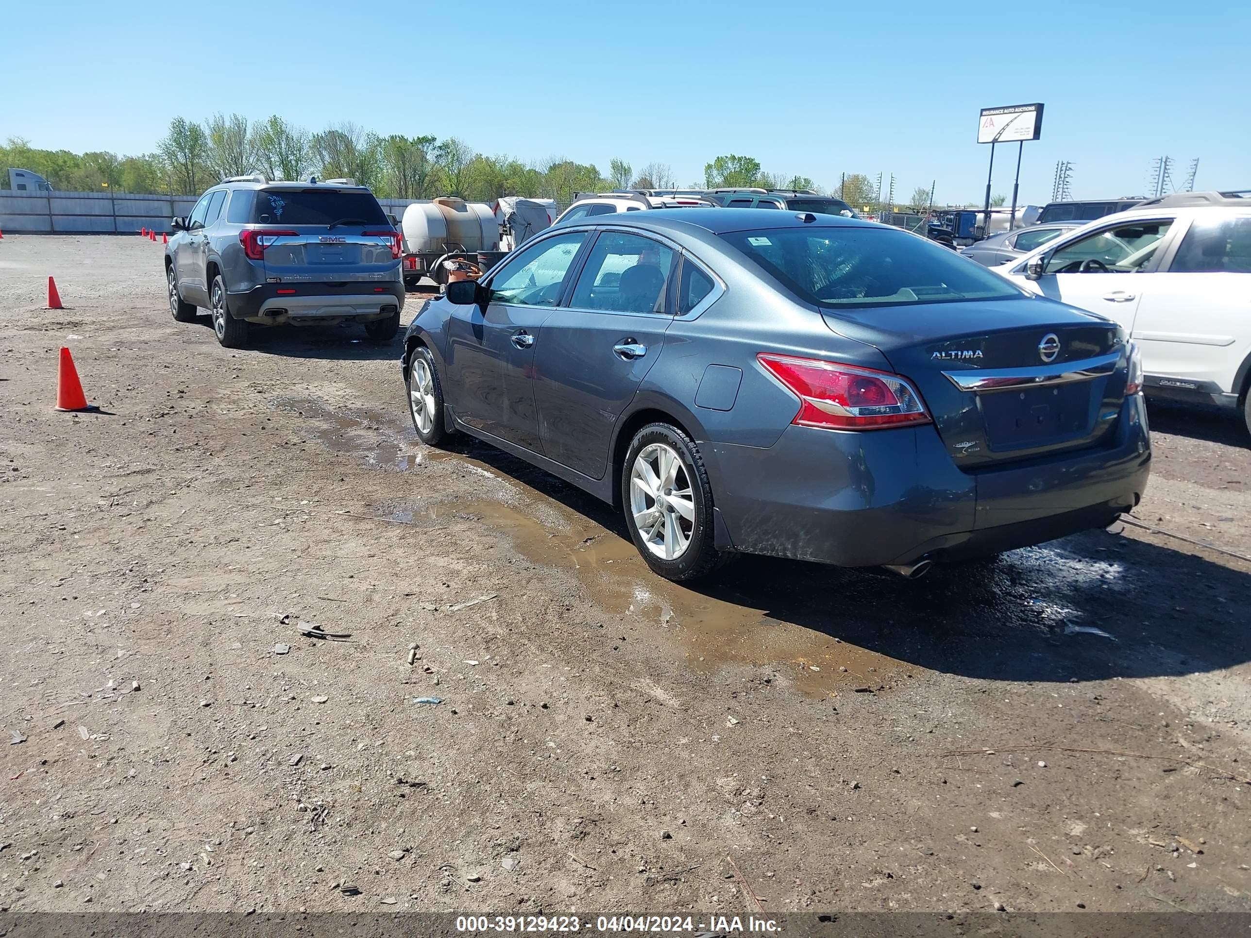 Photo 2 VIN: 1N4AL3APXDN474156 - NISSAN ALTIMA 