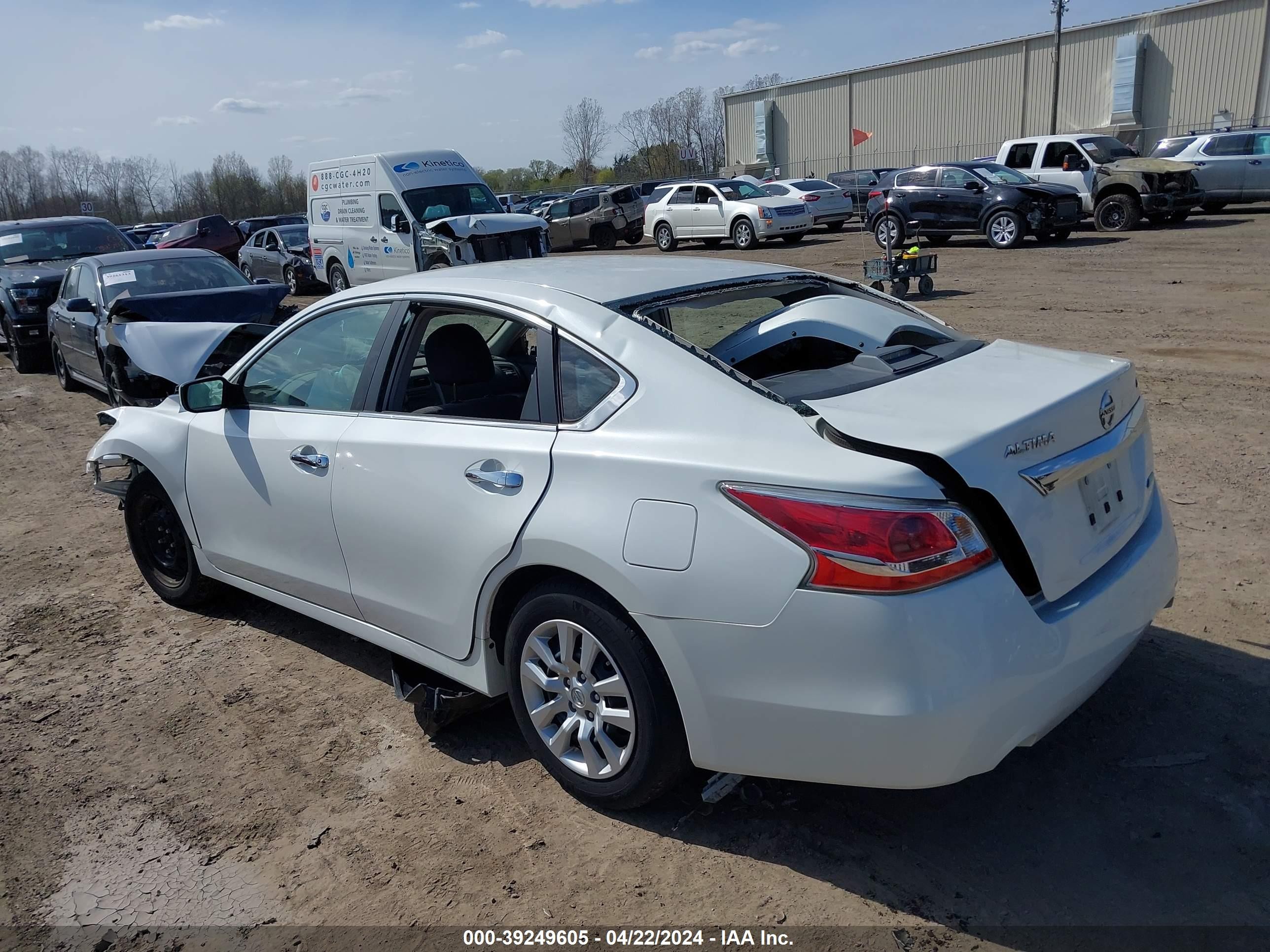 Photo 2 VIN: 1N4AL3APXDN532900 - NISSAN ALTIMA 