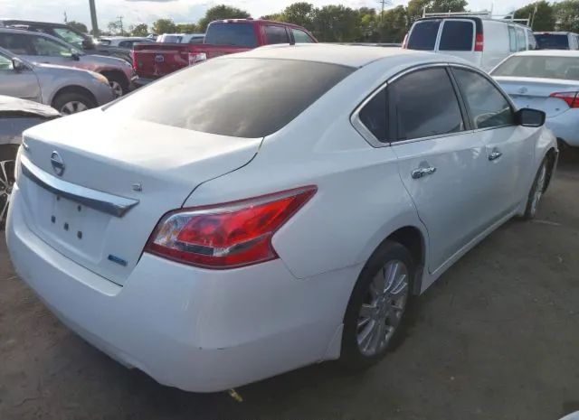 Photo 3 VIN: 1N4AL3APXDN555481 - NISSAN ALTIMA 