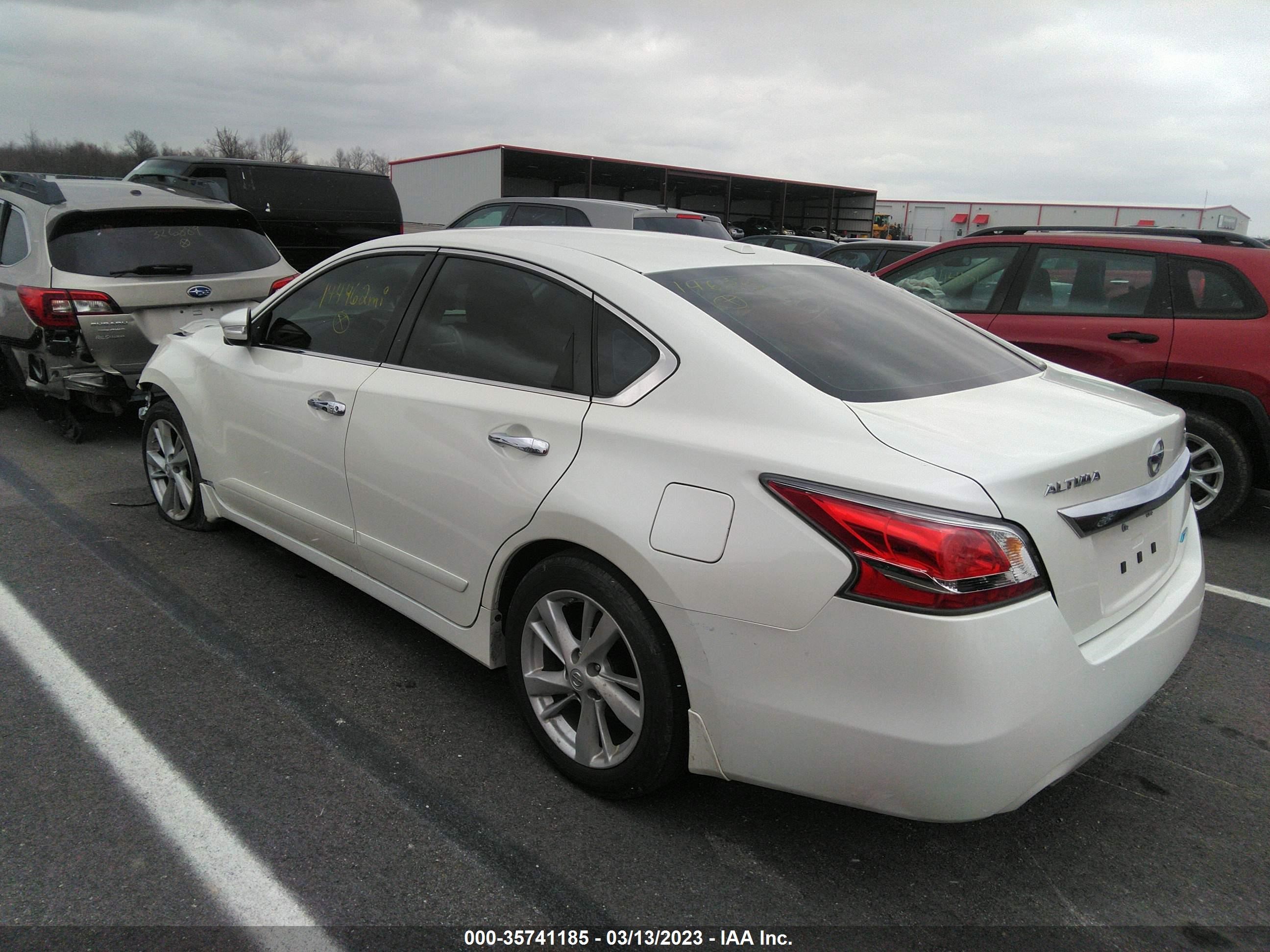 Photo 2 VIN: 1N4AL3APXEC146815 - NISSAN ALTIMA 