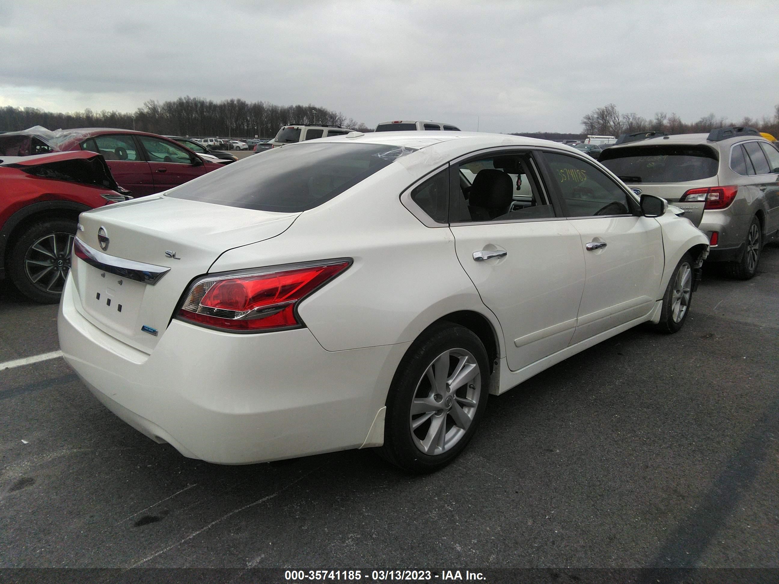 Photo 3 VIN: 1N4AL3APXEC146815 - NISSAN ALTIMA 