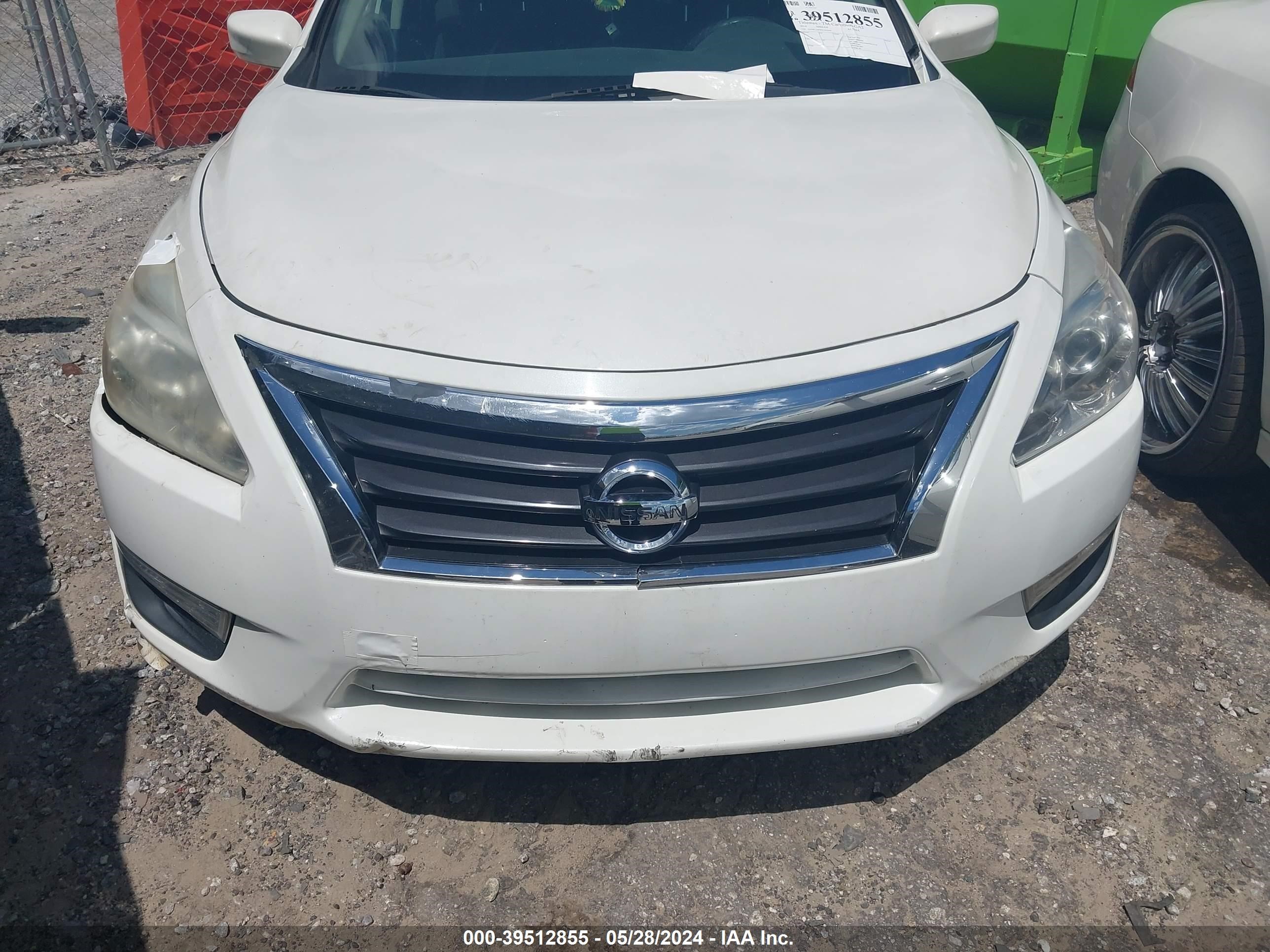 Photo 5 VIN: 1N4AL3APXEC201036 - NISSAN ALTIMA 