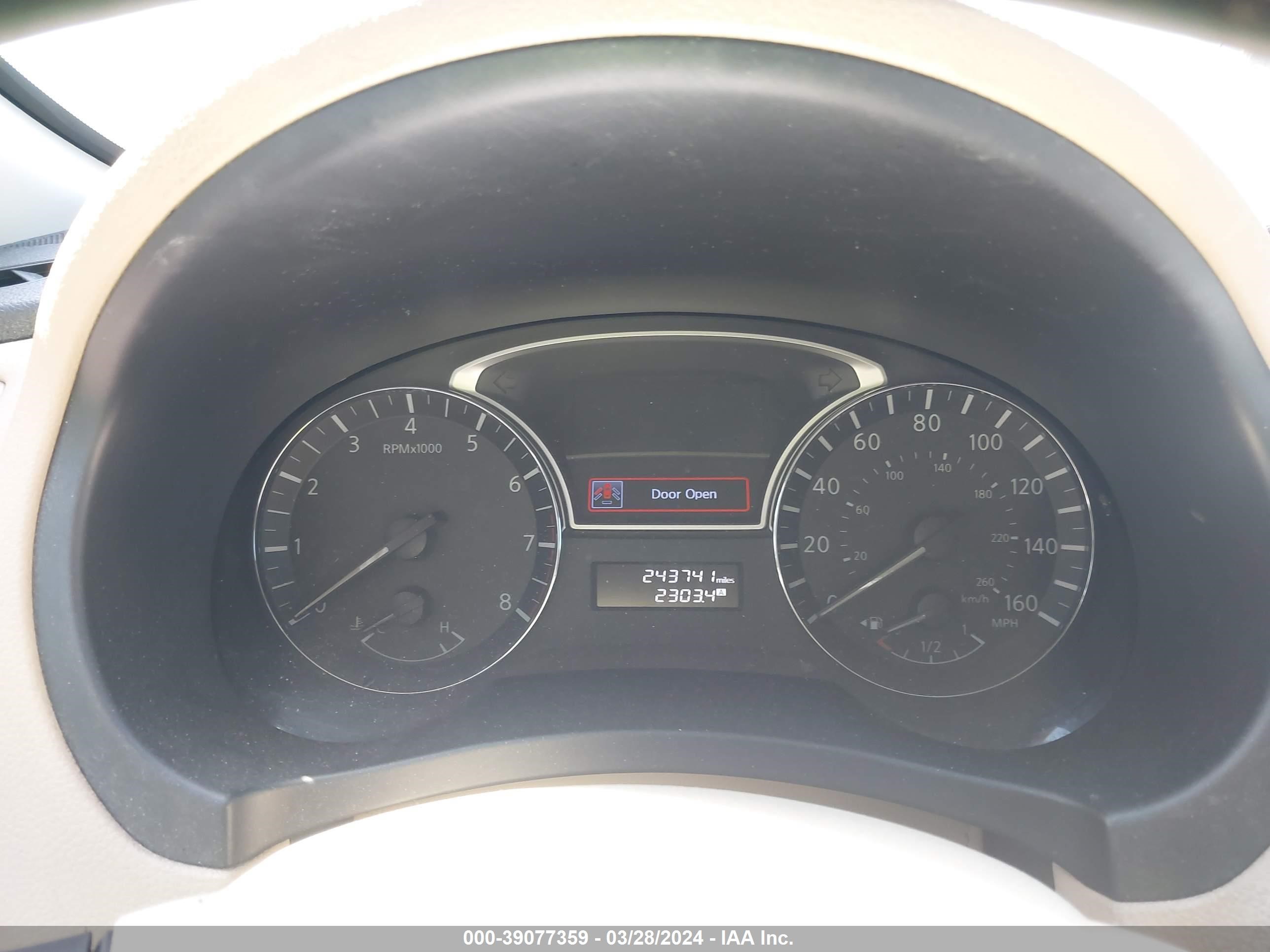 Photo 6 VIN: 1N4AL3APXEC267358 - NISSAN ALTIMA 