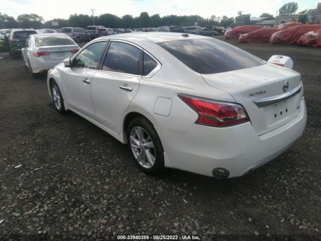 Photo 2 VIN: 1N4AL3APXEC422877 - NISSAN ALTIMA 