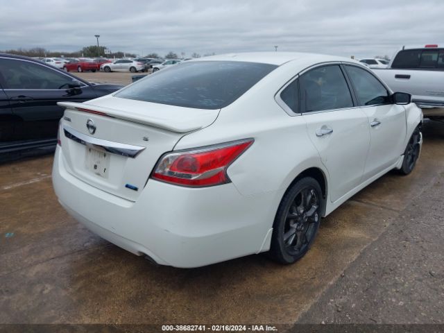 Photo 3 VIN: 1N4AL3APXEN388850 - NISSAN ALTIMA 