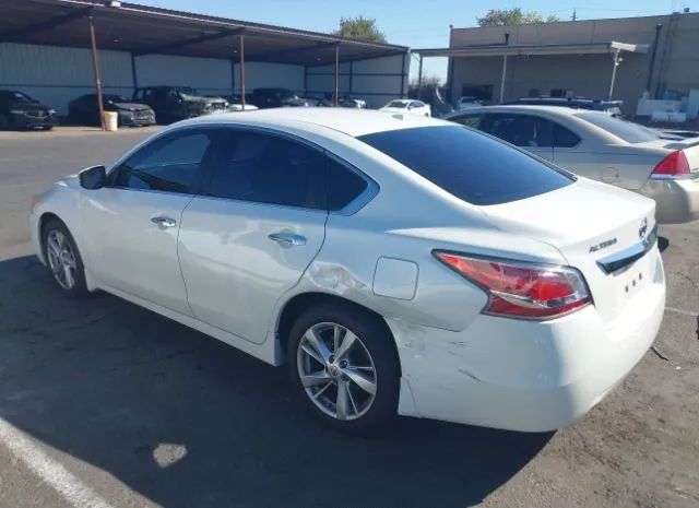 Photo 2 VIN: 1N4AL3APXFC124427 - NISSAN ALTIMA 