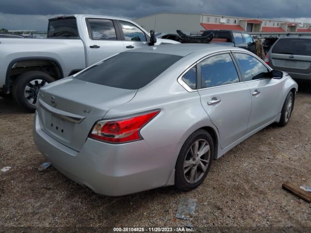 Photo 3 VIN: 1N4AL3APXFC128526 - NISSAN ALTIMA 