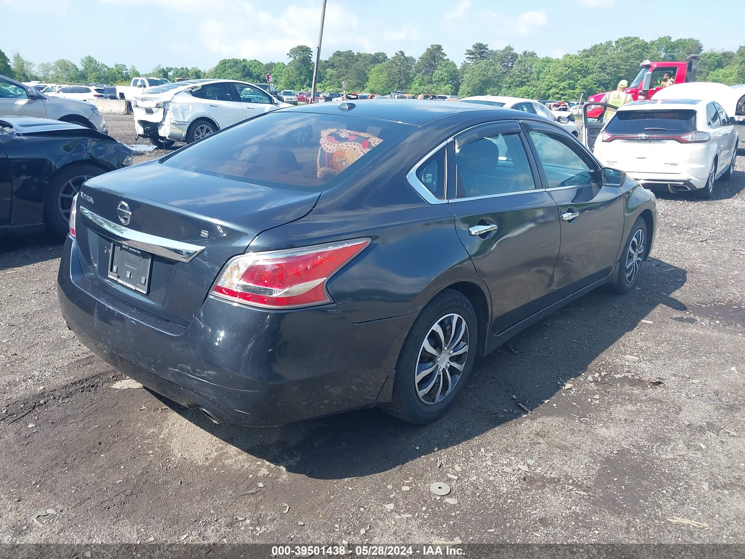 Photo 3 VIN: 1N4AL3APXFC130647 - NISSAN ALTIMA 