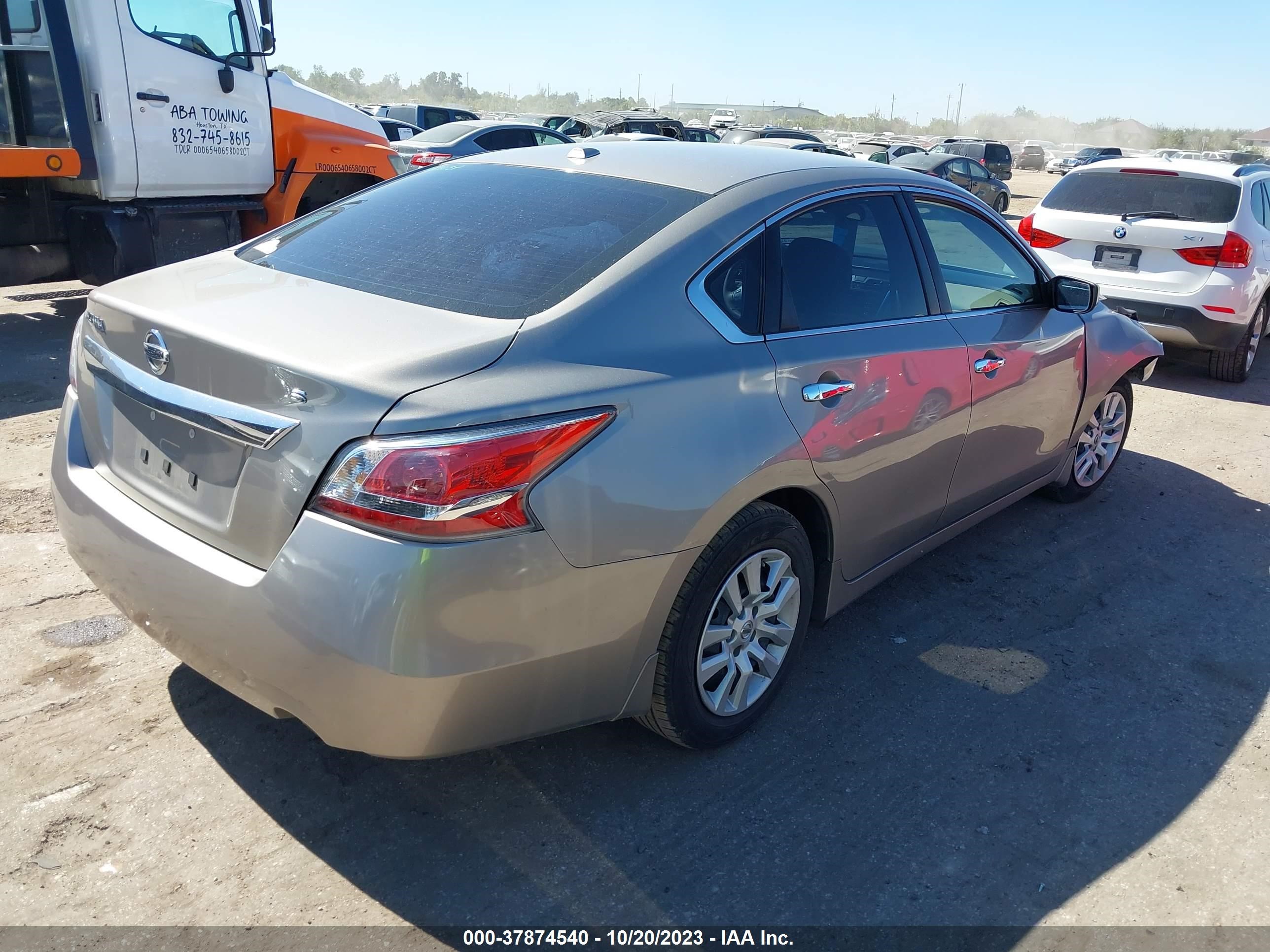 Photo 3 VIN: 1N4AL3APXFC137999 - NISSAN ALTIMA 