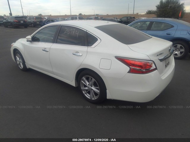 Photo 2 VIN: 1N4AL3APXFC152485 - NISSAN ALTIMA 