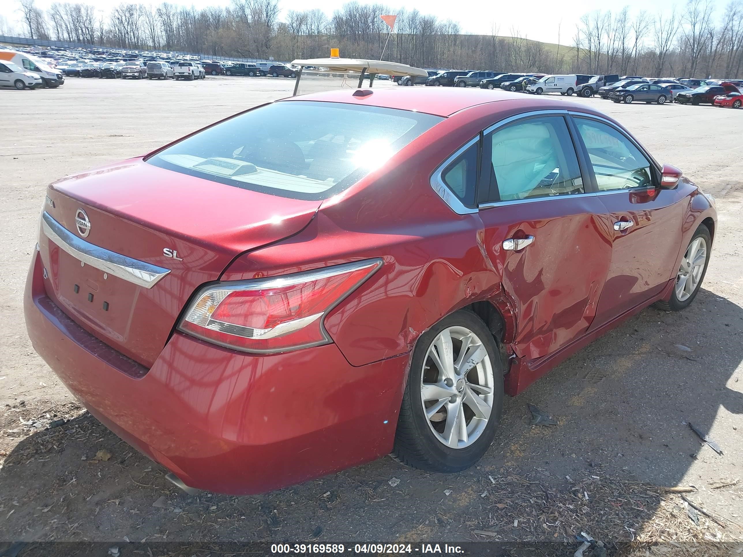 Photo 3 VIN: 1N4AL3APXFC173658 - NISSAN ALTIMA 