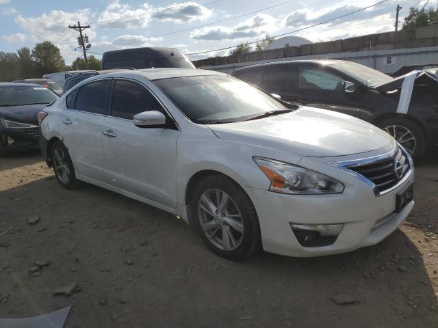 Photo 3 VIN: 1N4AL3APXFC220204 - NISSAN ALTIMA 