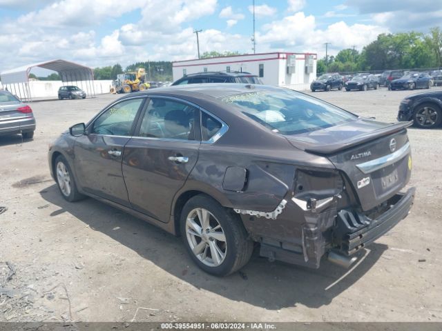 Photo 2 VIN: 1N4AL3APXFC241621 - NISSAN ALTIMA 