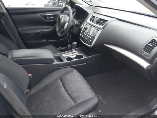 Photo 4 VIN: 1N4AL3APXGN340493 - NISSAN ALTIMA 