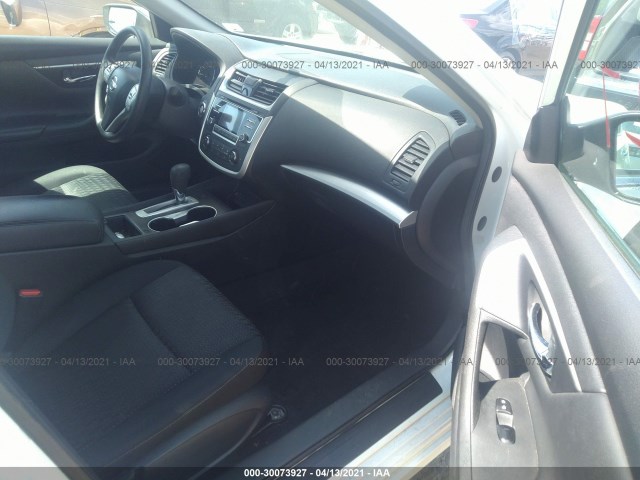 Photo 4 VIN: 1N4AL3APXHC144261 - NISSAN ALTIMA 