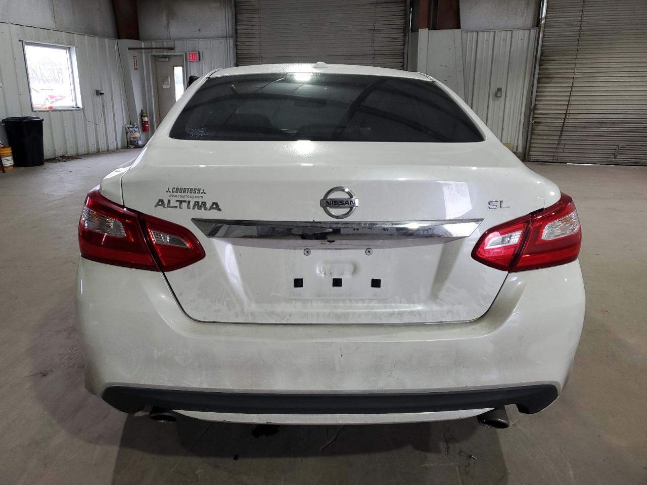 Photo 5 VIN: 1N4AL3APXHC155051 - NISSAN ALTIMA 