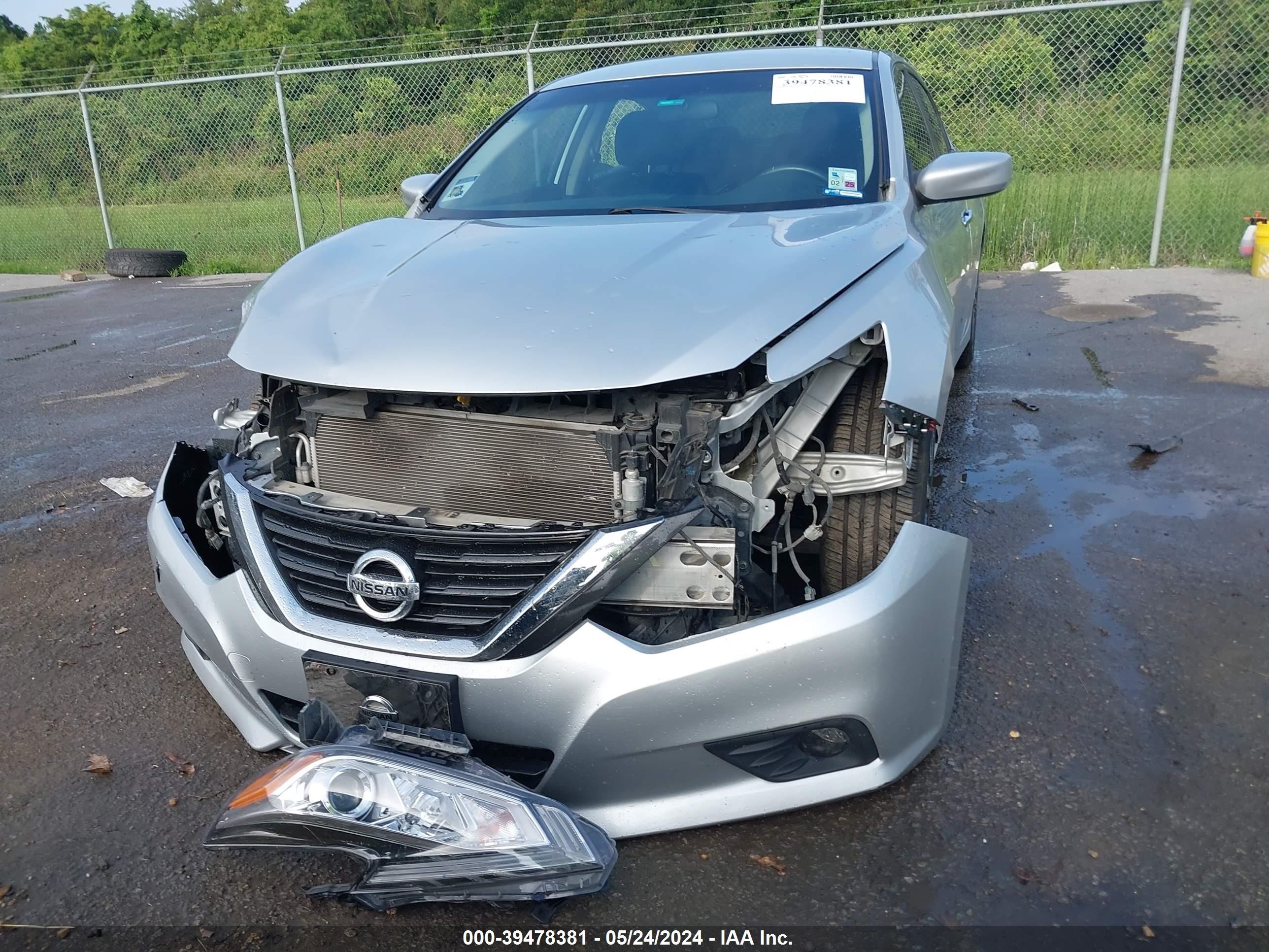 Photo 11 VIN: 1N4AL3APXHC217886 - NISSAN ALTIMA 